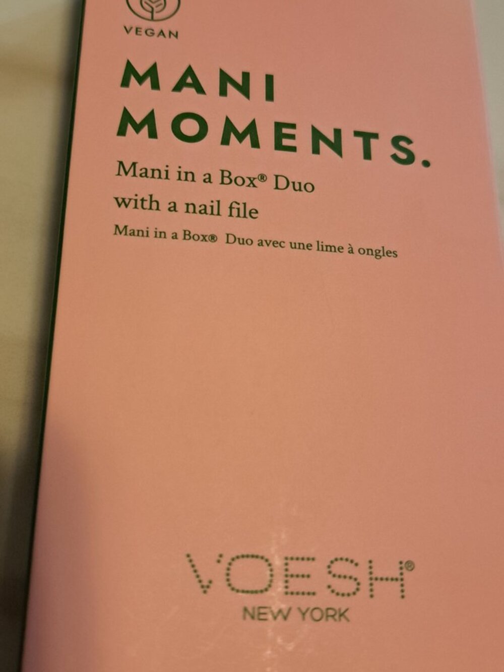 VOESH MANI MOMENTS MANI IN A BOX DUO WITH NAIL FILE